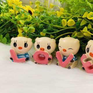 Bộ 4 tượng heo tình yêu dễ thương