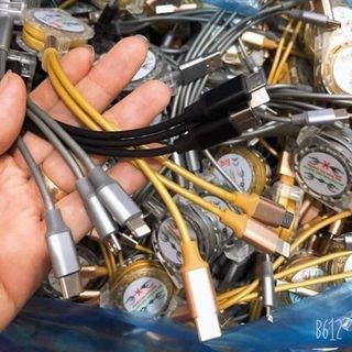DÂy sạc điện thoại rút 3 đầu