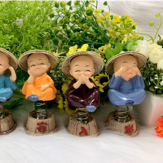 Bộ 4 tượng chú tiểu tứ không đội nón lá tọa đế lò xo