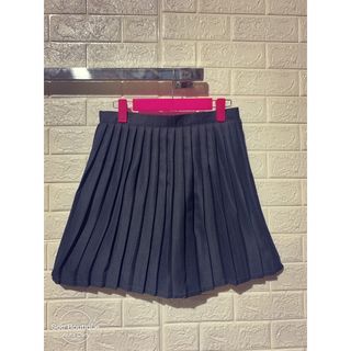 Chân váy xếp li