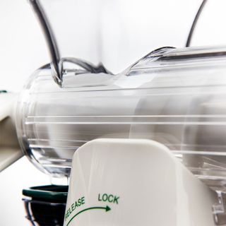 Máy ép chậm cỏ lúa mì Lexen Healthy Juicer bằng tay