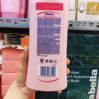Dưỡng thể vaseline mỹ 725 ml