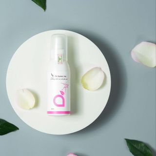 V NATURECARE dung dịch vệ sinh phụ nữ