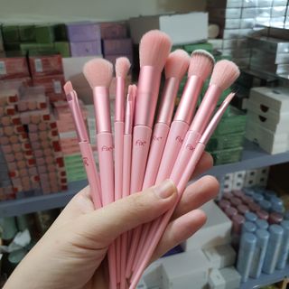 Cọ fix hồng 13 chi tiết kèm túi