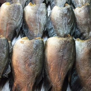 Khô cá sặc trứng một nắng