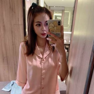 Đồ ngủ pijama tay lỡ quần lửng lụa pha ren hàng QC cao cấp