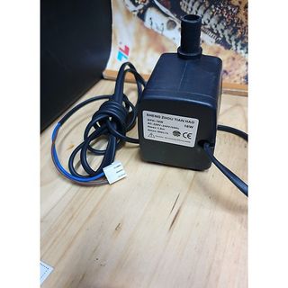Bơm Nước Quạt Điều Hòa 18w 220v Hmax 1.8m 1000l/H