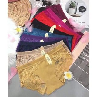 Quần lót 8423 chất liệu pha su đúc ren sexy cho chị em