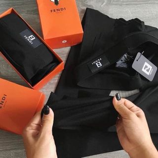 QUẦN FENDI ĐANG QUÁ HOT KHÁCH ƠI