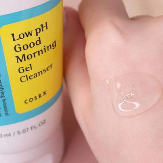 Sữa rửa mặt Gel Cosrx Good Morning Low PH Cleanser