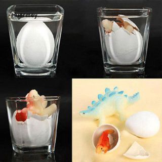 Trứng khủng long ngâm nước nở ra khủng long chơi rất vui