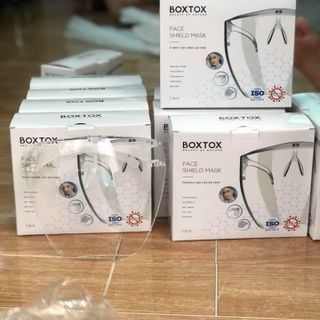 Kính chống dịch boxtox tại nhà máy việt nam phân phối ISO
