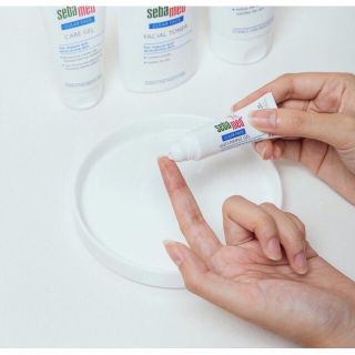 Gel giảm mụn kháng khuẩn, làm dịu da giảm thâm Sebamed pH5.5 Clear Anti Pimble Gel 10ml [ ]