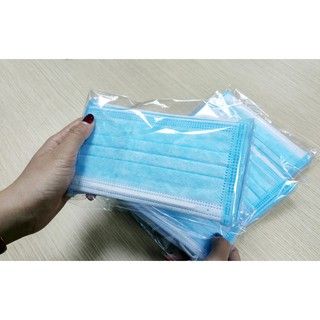 Khẩu trang y tế 4 lớp