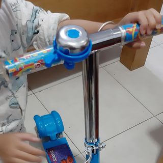 Xe trượt Scooter khung sắt 3 bánh phát sáng