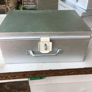 hòm tôn đựng đồ hòm tôn đựng tiền