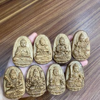 Mặt Dây Chuyền Gỗ Trầm Điêu Khắc Phật Bản Mệnh