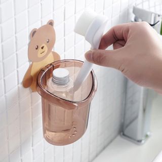 Cốc gấu dán tường đựng bàn chải kem đánh răng