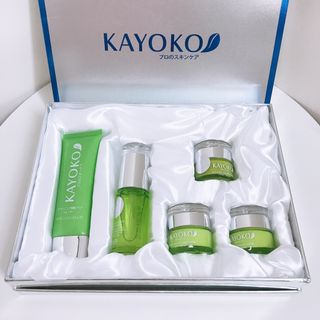 Bộ mỹ phẩm kayoko 5in1