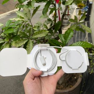 Đế sạc không dây iphone 12 Pro