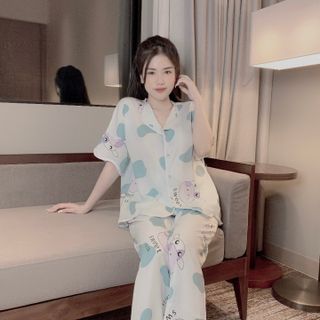 Pijama cánh dơi