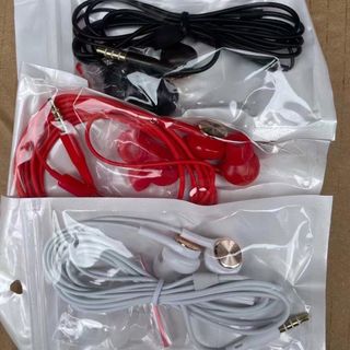 Tai nghe nội địa xuất nhật