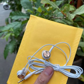 Tai nghe nội địa xuất nhật