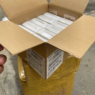 Cóc 20w chân tròn store bản Việt Nam