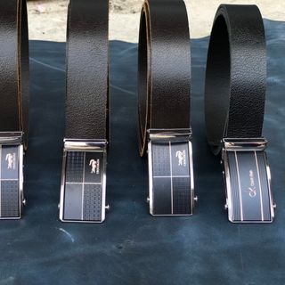 Dây lưng da tại xưởng