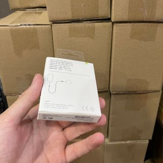 Cáp iphone XS Max store thường