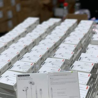 Tai nghe iphone XS Max kết nối bluetooth