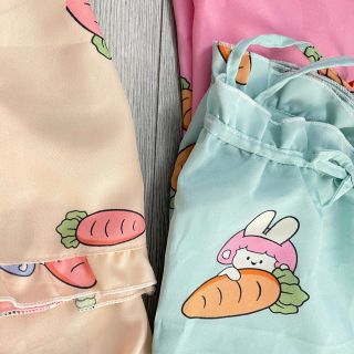 Bộ tiểu thư mặc nhà chất lụa satin mềm mịn áo hai dây quần đùi họa tiết thỏ cà rốt dễ thương