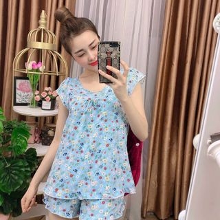 Bộ tiểu thư mặc nhà chất lụa satin mềm mịn áo tay lỡ quần đùi họa tiết hoa dễ thương