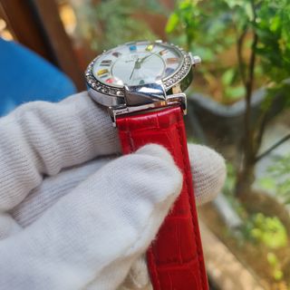 Đồng hồ nữ Royal Crown