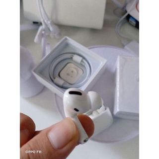 Tai nghe thế hệ mới Airpods pro