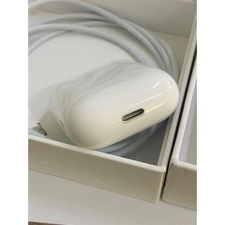 Tai nghe Bluetooth thế hệ mới Airpods 2