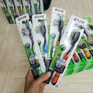 Combo 30 Bàn Chải Đánh Răng Than Tre Hàn Quốc BOSSI 921