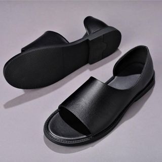 Dép da nam mẫu độc lạ