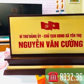Sản xuất biển chức danh gỗ đồng, biển chức danh để bàn, biển chức danh giám đốc