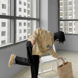 Áo khoác dù bomber kill system chạy sọc viền tay trẻ trung cá tính