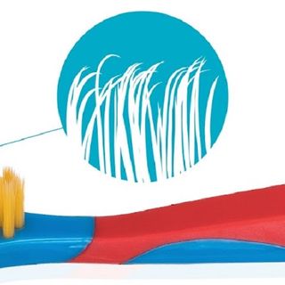 Bàn chải trẻ em siêu mềm Edelwhite FLOSSERBRUSH, Thụy Sĩ