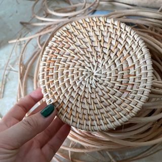 Tấm lót ly làm bằng mây kiểu dáng đơn giản tiện dụng, trang trí decor chụp ảnh, đĩa lót ly trà, cafe