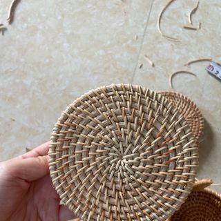 Tấm lót ly làm bằng mây kiểu dáng đơn giản tiện dụng, trang trí decor chụp ảnh, đĩa lót ly trà, cafe