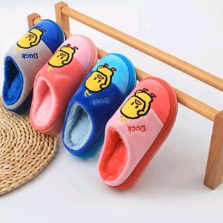 dép đi trong nhà cho bé