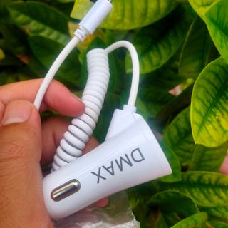 Sạc ô tô Dmax 1010, 3,1A - 2 cổng - liền dây microUsb