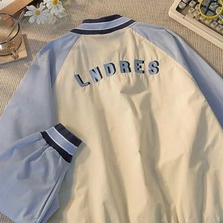 Áo khoác dù bomber form cánh dơi logo thêu nỗi bên trong lót das dày đẹp