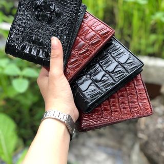 Ví cá tại xưởng