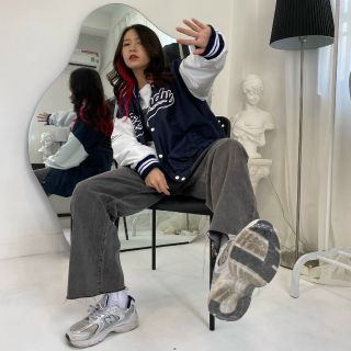 Áo khoác dù bomber logo in Tcricndy không bong tróc