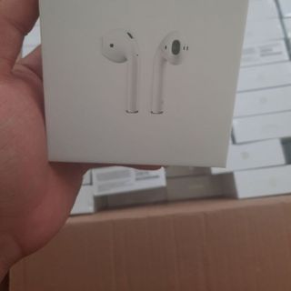AirPods 2