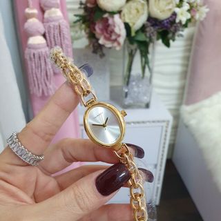 Đồng hồ nữ chất đẹp sale nhanh vì còn ít